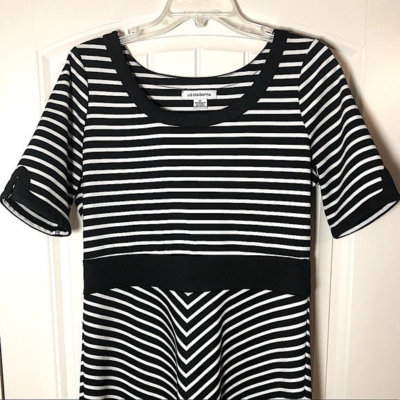 🍃Pick 3/$21- Liz Claiborne Black and White Stripe Fit and Flare Dress- Size 12 - Picture 2 of 5